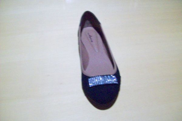 sapatilha preta com strass